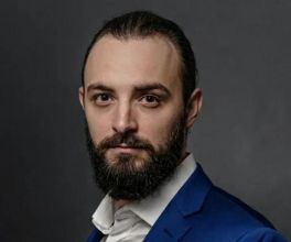 Александр Абрамов