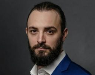 Александр Абрамов